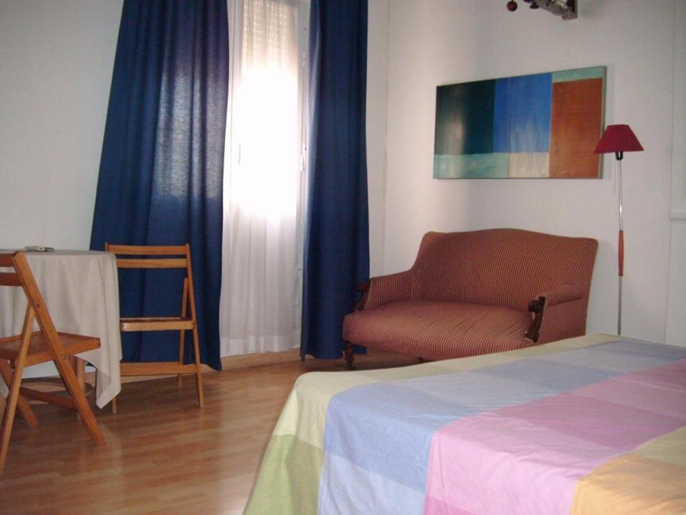 Puerta Del Sol Rooms マドリード 部屋 写真